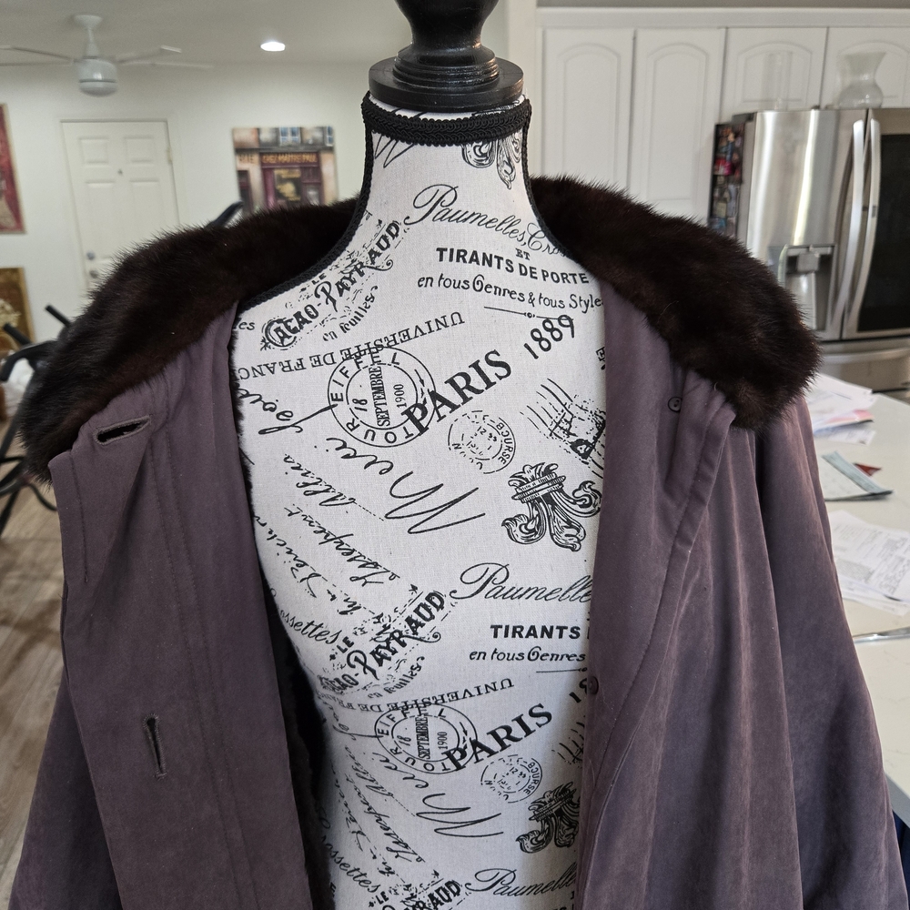 Chic Women's MochaTrench Coat with Fur Collar.  Fur Removes From Entire Coat